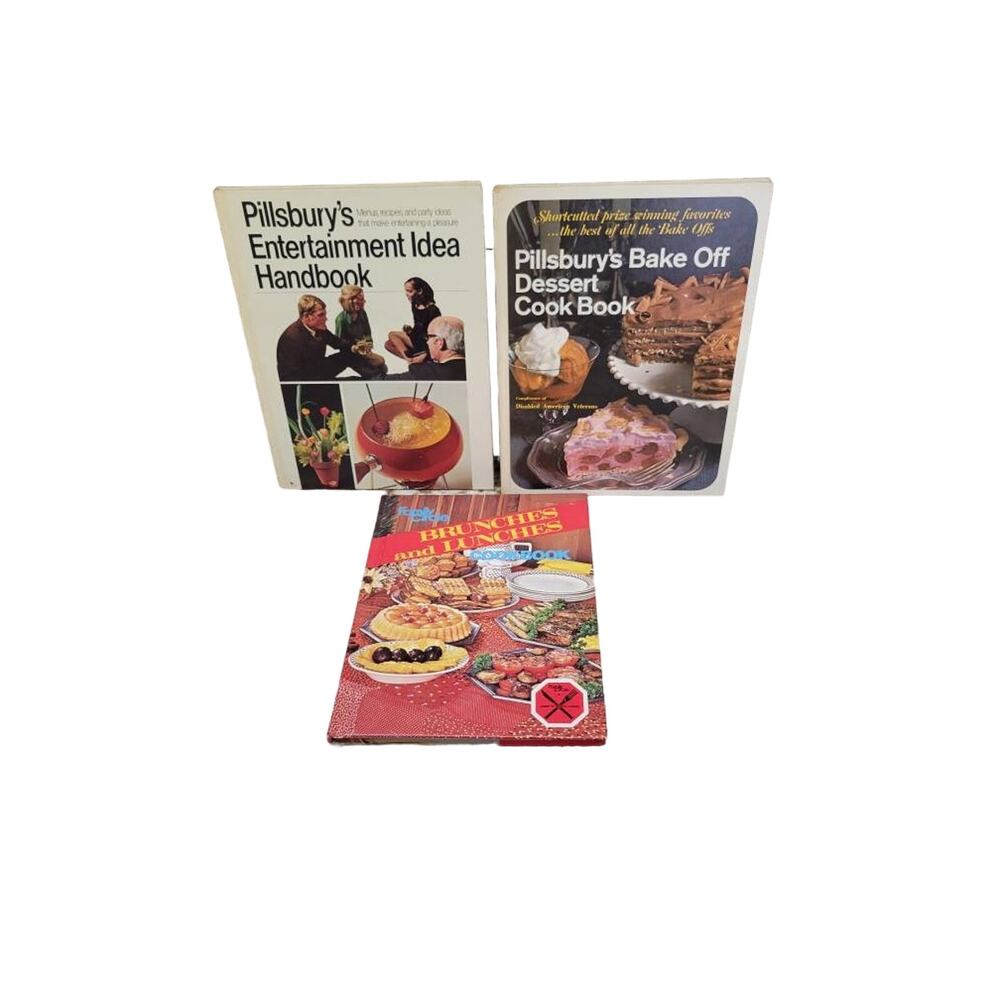 Vintage Cookbooks Lot 1970s Pillsbury Bake-Off Dessert Family Circle Retro Food